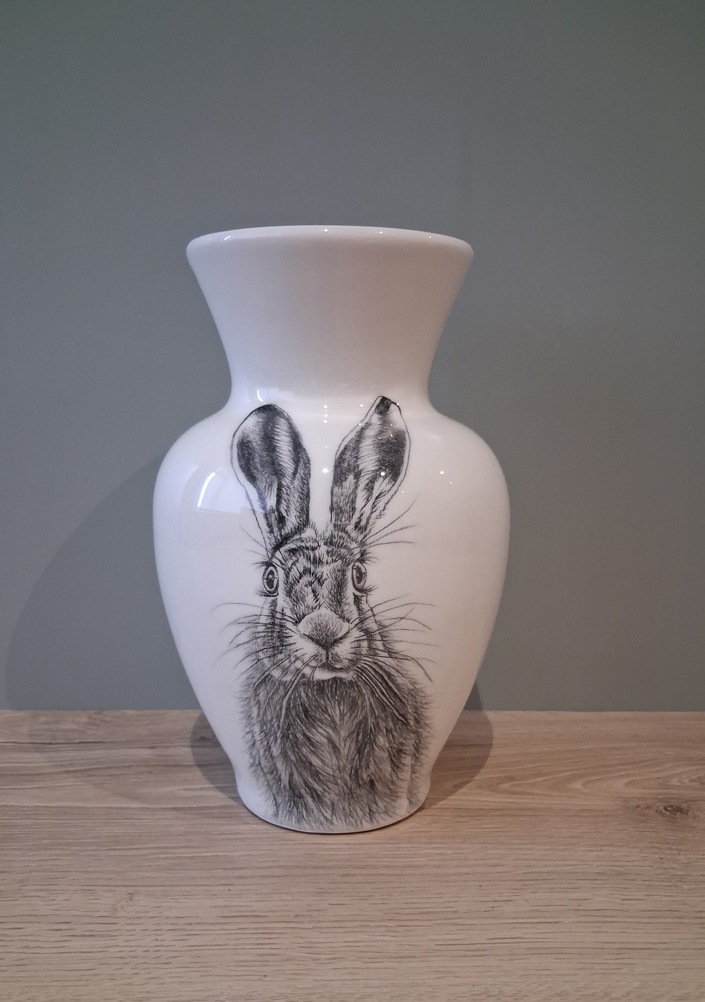 Vase - Hare