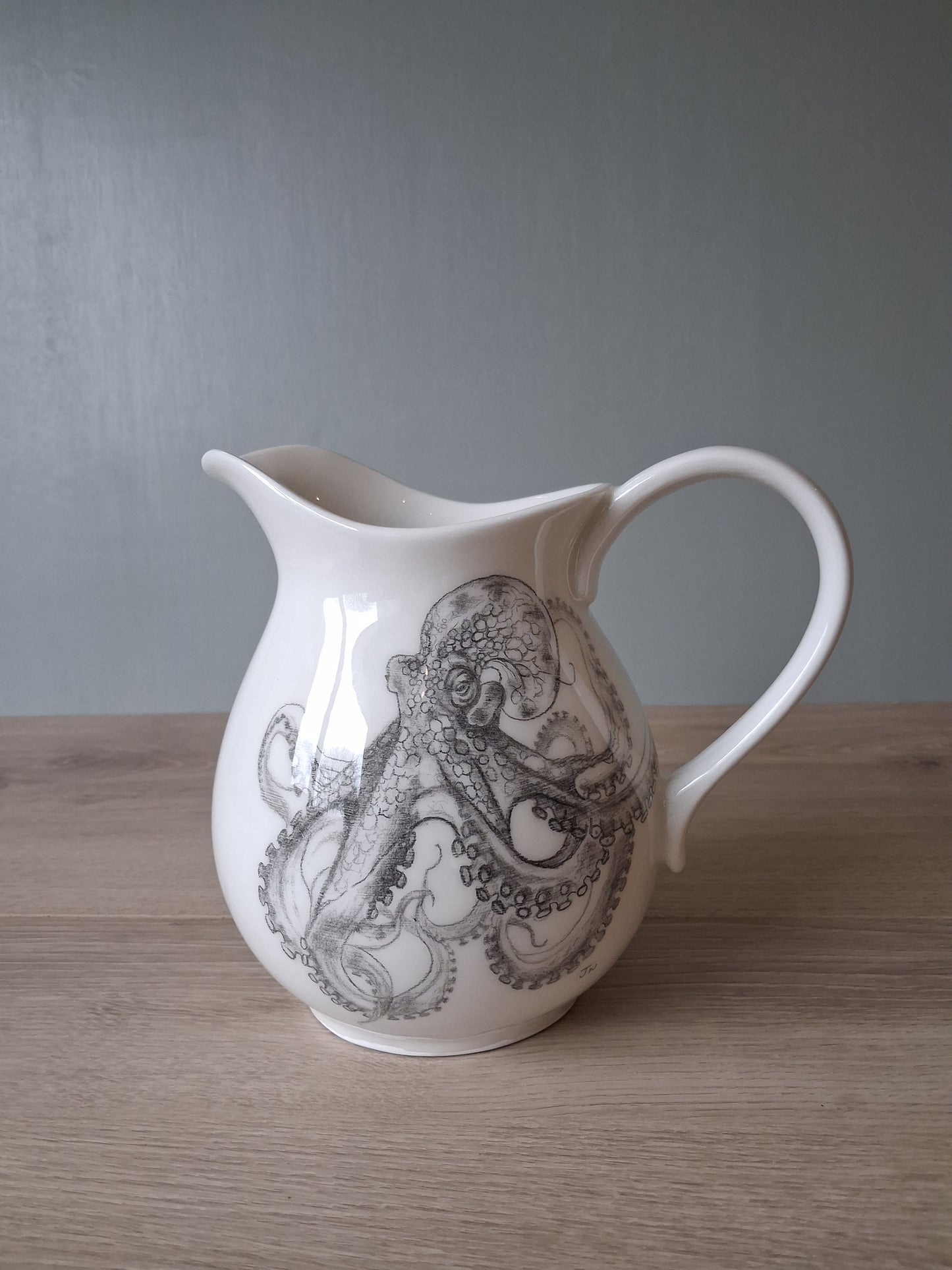 1L round jug - Octopus