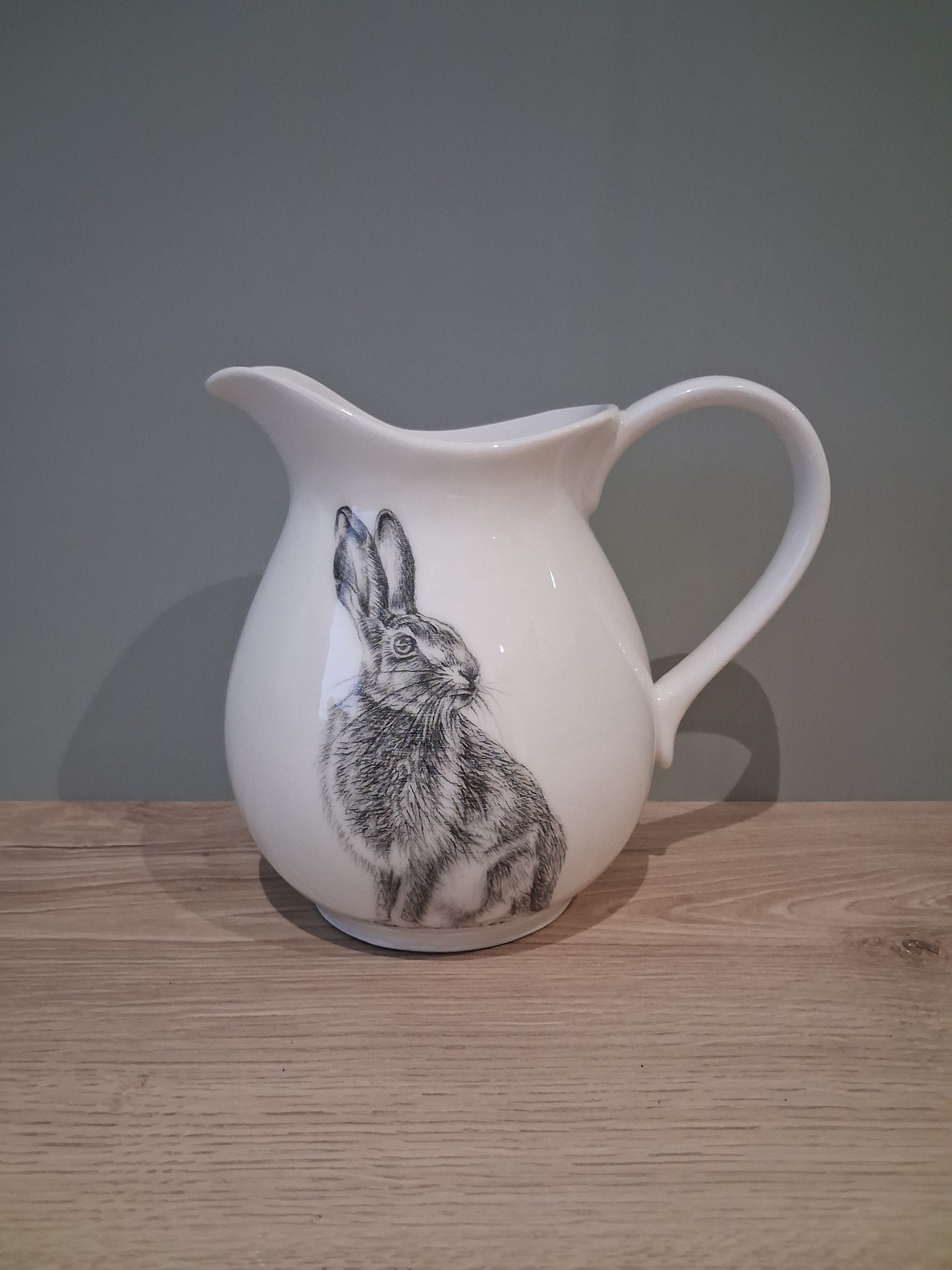 1L round jug - Hare